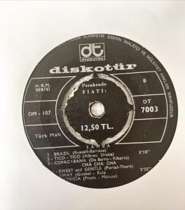 Unutulmıyan Danslar 45'lik Plak - Görsel 3