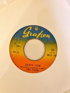 Yıldız Tezcan - Şahin İdim 45'lik Plak - Görsel 3