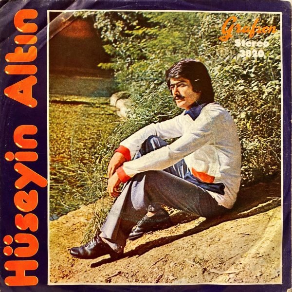 Hüseyin Altın ‎– Bıktım Artık Yaşamaktan/Meçhul Sevgili 45'lik Plak