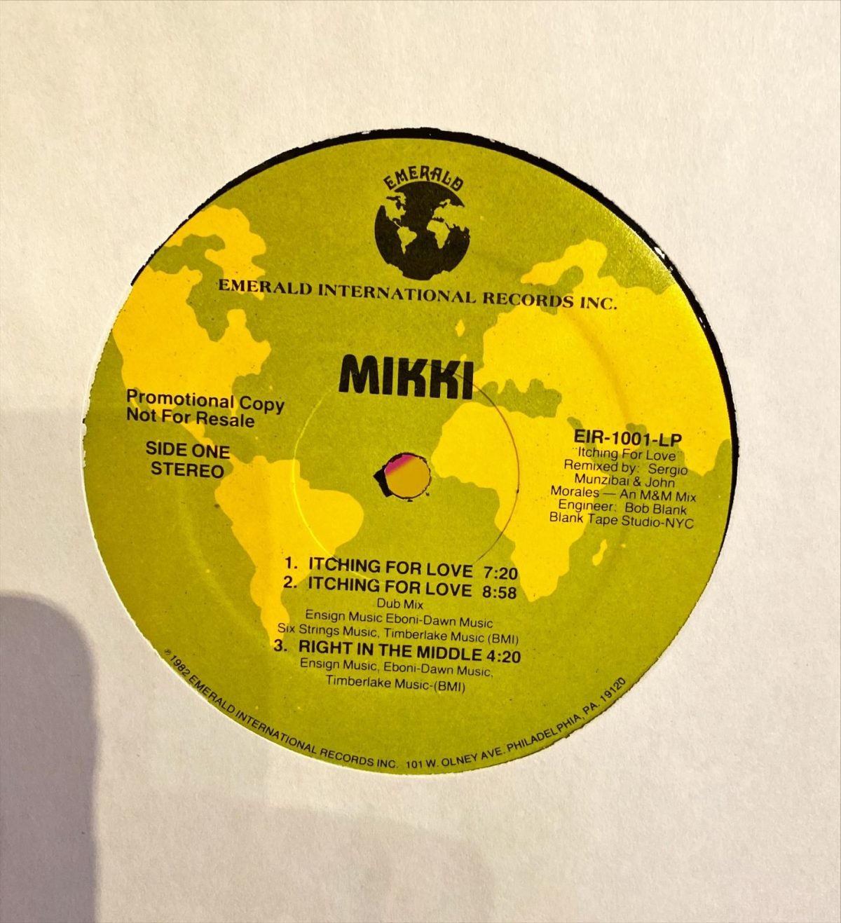 Mikki ‎– Mikki LP Plak - Görsel 3