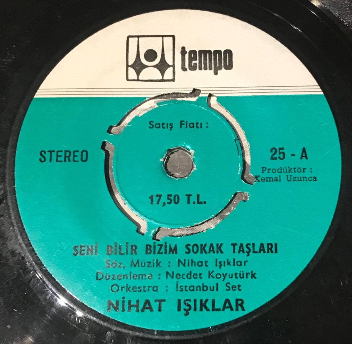 Nihat Işıklar – Seni Bilir Bizim Sokak Taşları / Hayat 45lik Plak - Görsel 3