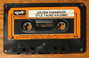 Gülden Karaböcek – Öyle Yalnız Kaldım Ki Kaset Uzelli - Görsel 2