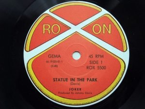 Tonstudio Leonberg ‎– Regards 2 x 45lik Plak - Görsel 2