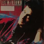 Les McKeown – Love Is Just A Breath Away 12'' Maxi Single Plak