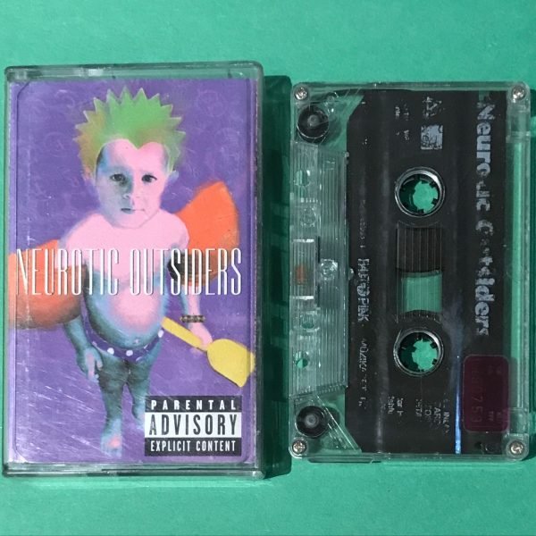 Neurotic Outsiders Kaset