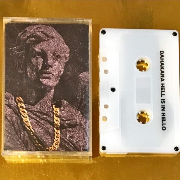 Dahakara - Hello Is In Hello Kaset