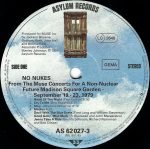 No Nukes - From The Muse Concerts For A Non-Nuclear Future - Madison Square Garden - September 19-23, 1979 3LP Plak - Görsel 4