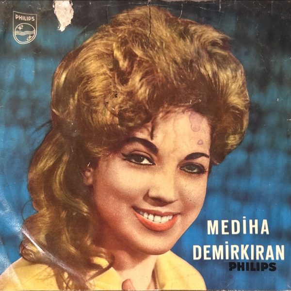 Mediha Demirkıran – Aşk Bu Değil Yapma Güzel 45lik Plak
