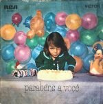 Maria Regina Com Francisco Moraes Sua Orquestra E Côro ‎– Parabéns A Você 45lik Plak