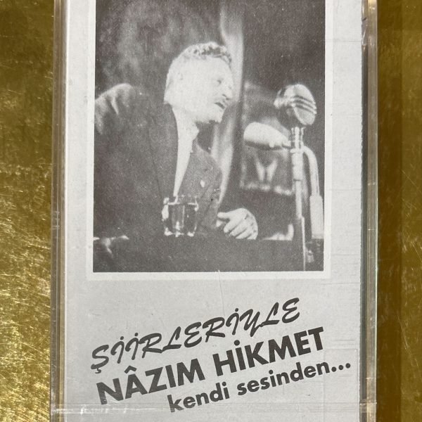Nazım Hikmet – Şiirleriyle Kendi Sesinden Kaset