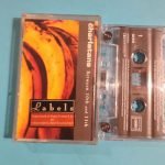 The Charlatans – Between 10th And 11th Kaset