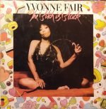 Yvonne Fair – The Bitch Is Black LP Plak