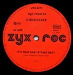 Chocolate – It's That East Street Beat 12'' Maxi Single Plak - Görsel 3