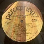 Larry Davis – Satisfaction Guaranteed! LP Plak - Görsel 3