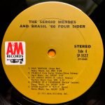 Sergio Mendes And Brasil '66 – The Sergio Mendes And Brasil '66 Foursider 2LP Plak - Görsel 3
