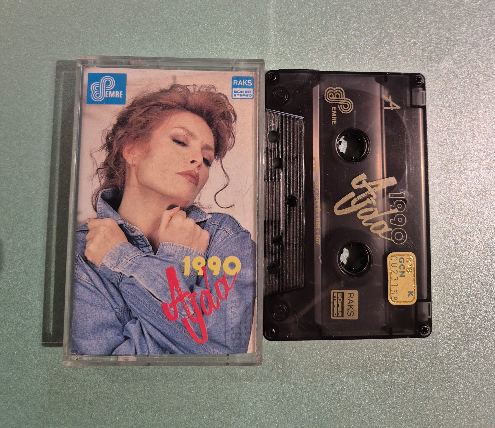 6053486e-7a12-4a48-b5e7-bf1b52aaf0f9 Ajda Pekkan – Ajda 1990 Kaset - Görsel 1
