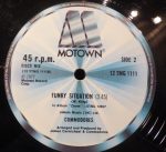 Commodores – Flying High 12'' Maxi Single Plak - Görsel 2