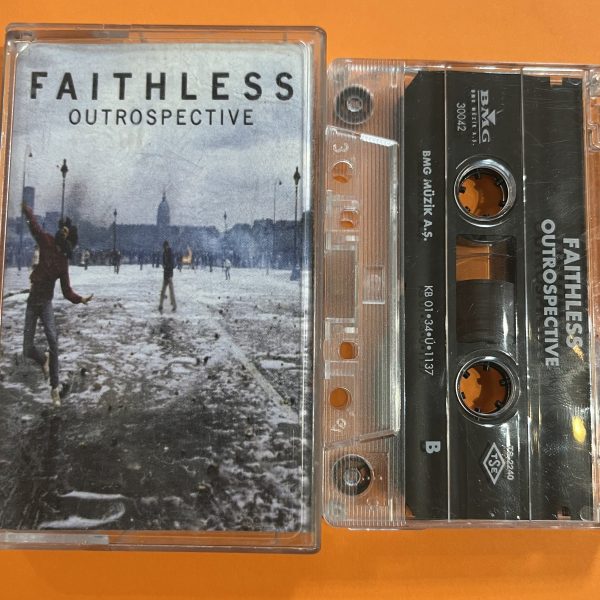 Faithless – Outrospective Kaset