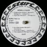 EAST – Rések A Falon LP Plak (Hungarian Prog Rock) - Görsel 4